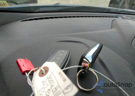 2017 Ford Escape Titanium from USA, damaged, VIN 1FMCU9JD5HUC90162